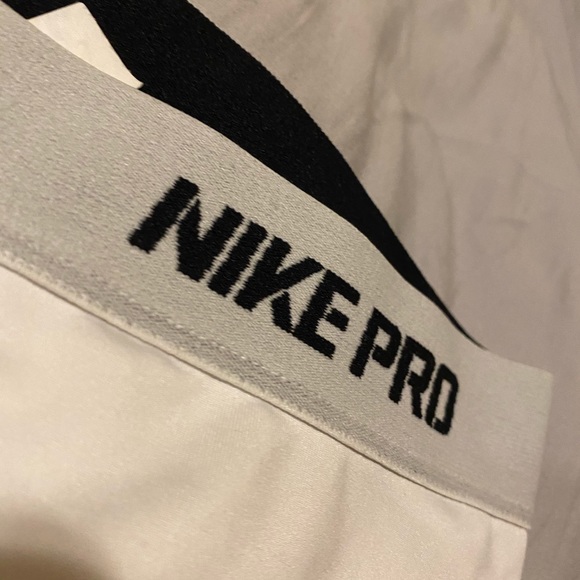 🚫SOLD🚫 - Picture 3 of 4